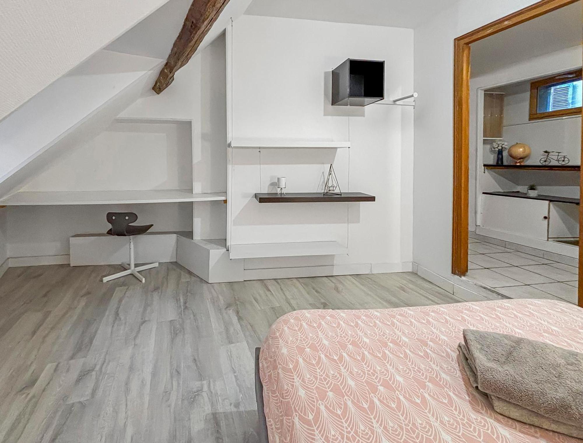 Spacieux & Lumineux Avec Smart Tv Et Wi-Fi Rapide Troyes Kültér fotó
